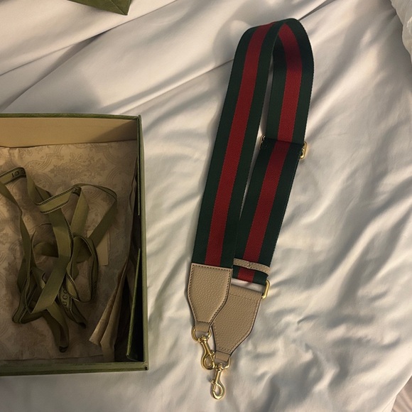 Authentic Gucci Signature Green and Red Bag Strap with Gold Accents - Picture 1 of 1